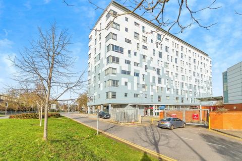 2 bedroom apartment for sale, Wetherburn Court, Bletchley, Milton Keynes