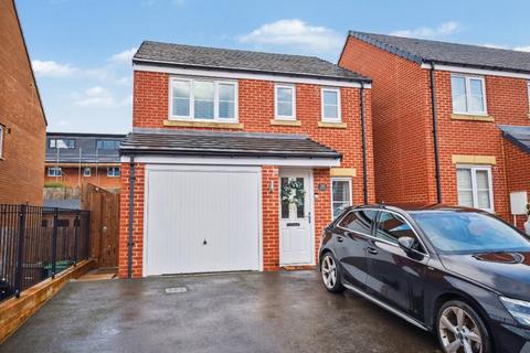 3 bedroom detached house for sale, Limestone Road, Wakefield, West Yorkshire
