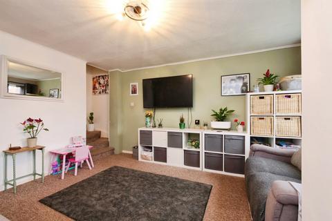 2 bedroom terraced house for sale, Garthsend, Haxby, York