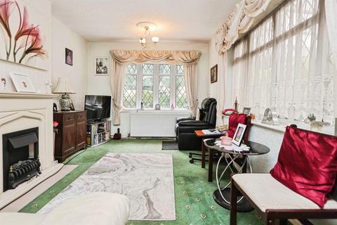 3 bedroom detached bungalow for sale, Lawnswood Road, Wordsley, Stourbridge