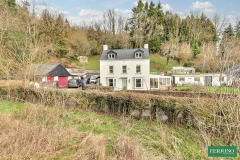 4 bedroom detached house for sale, Bridge Road, Coleford, Gloucestershire. GL16 8NE