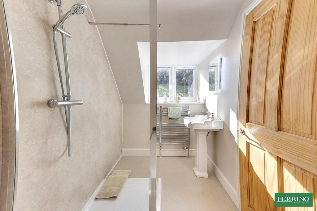 Master En-suite