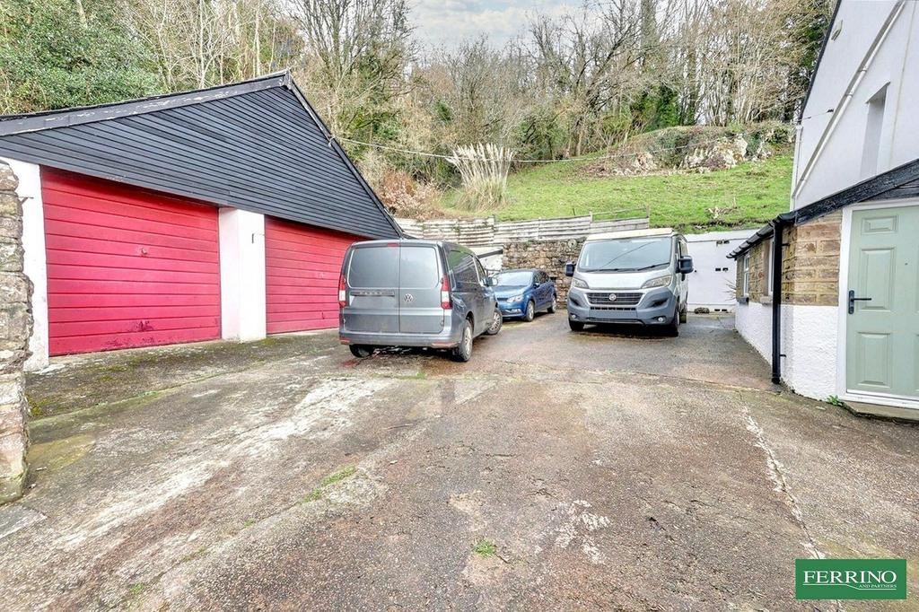 Driveway & Garage