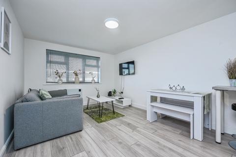 1 bedroom flat for sale, Southwell Place, Liverpool