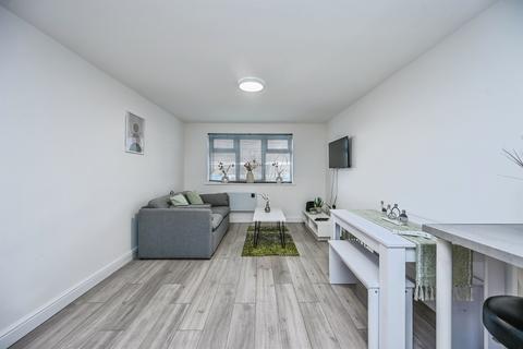 1 bedroom flat for sale, Southwell Place, Liverpool