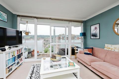 2 bedroom flat for sale, Upperton Road, Eastbourne