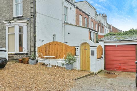 1 bedroom flat for sale, Earlham Road, Norwich