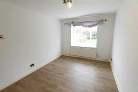 2 bedroom end of terrace house for sale, Mitchell Court, Shortstown