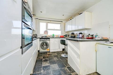 3 bedroom flat for sale, Townsend, Hemel Hempstead