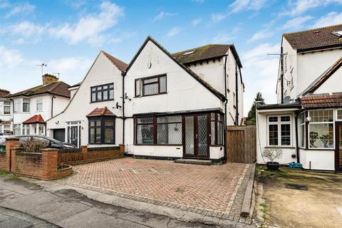 3 bedroom semi-detached house for sale - Byron Road, Wembley