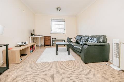 2 bedroom apartment for sale, Albany Gardens, Colchester