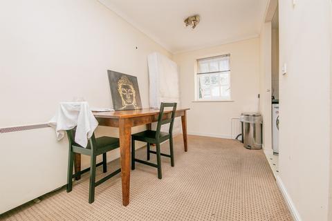 2 bedroom apartment for sale, Albany Gardens, Colchester