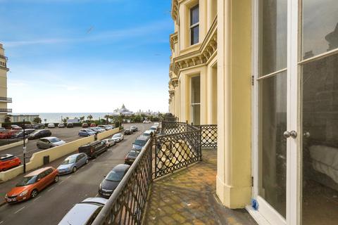 2 bedroom apartment for sale, Queens Gardens, Eastbourne