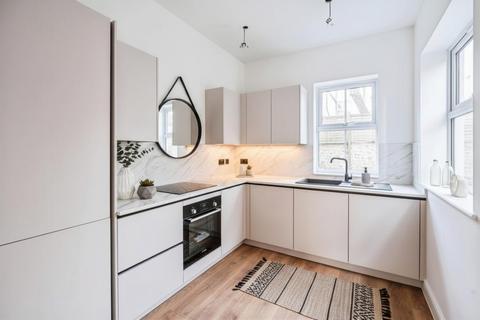 3 bedroom end of terrace house for sale, Church Lane, Seaford