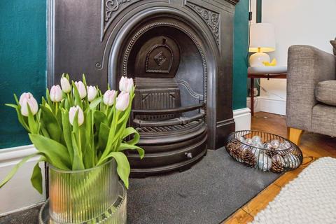 3 bedroom semi-detached house for sale, Berwyn Avenue, Flintshire CH4
