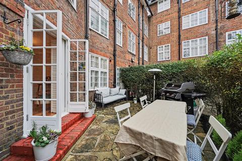 2 bedroom apartment for sale, Heatcroft, Hampstead Way, London, NW11