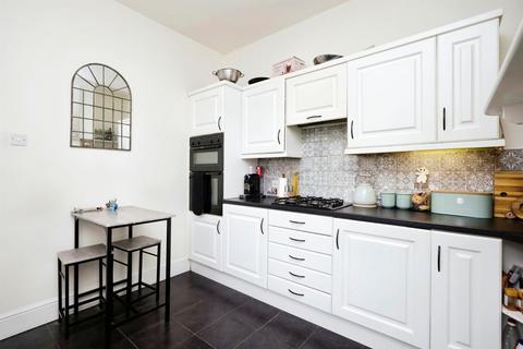 4 bedroom end of terrace house for sale, Willingdon Road, Eastbourne