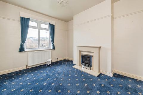 3 bedroom semi-detached house for sale, Penistone Road, Huddersfield HD5