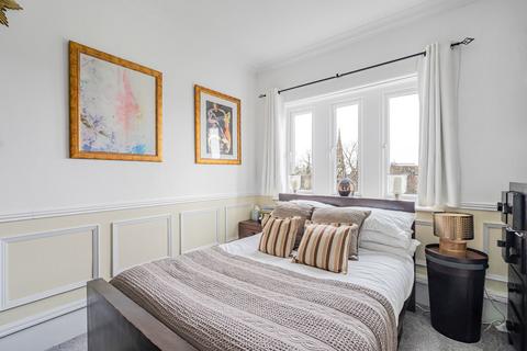 1 bedroom apartment for sale, Sutton Lane North, London, W4