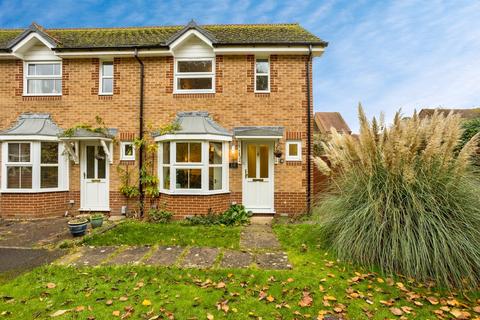 2 bedroom semi-detached house for sale, Cranmer Walk, Crawley