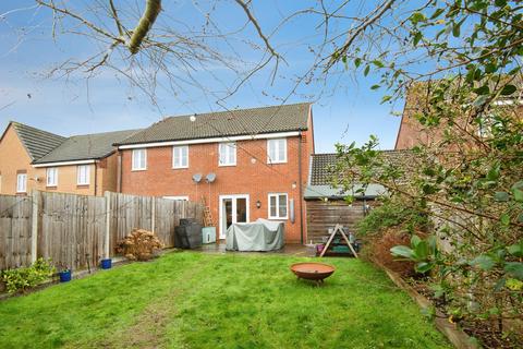 3 bedroom semi-detached house for sale, Red Kite Way, High Wycombe