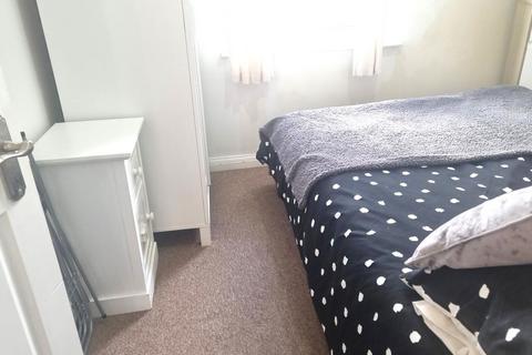 undefined, Flat 1, 22 George Street, Reading, Berkshire, RG1 7NT