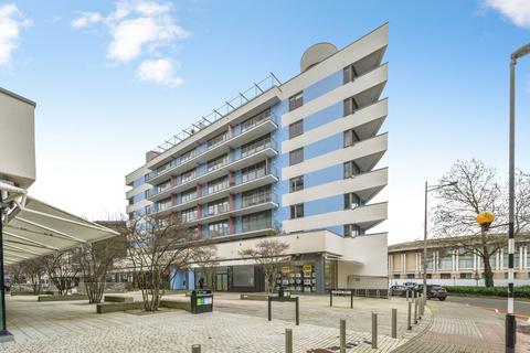 Cathedral Walk, Bristol, BS1