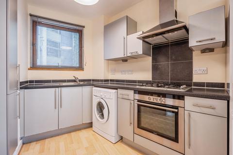 1 bedroom flat for sale, Cathedral Walk, Bristol, BS1