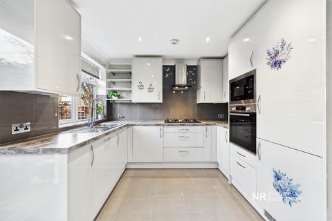 2 bedroom semi-detached house for sale, Cricketers Close, Chessington, Surrey. KT9