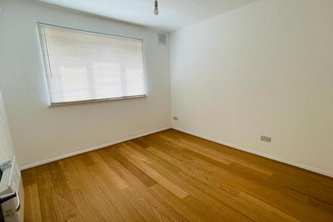 1 bedroom flat to rent, Scotland Green Road, Enfield EN3