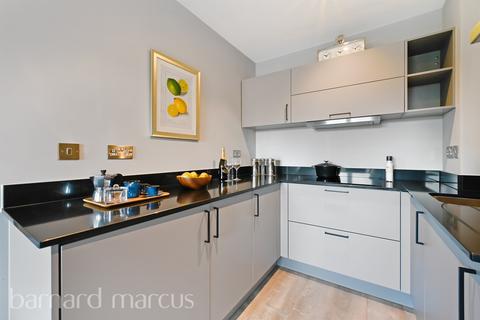 undefined, Battersea Park Road, London