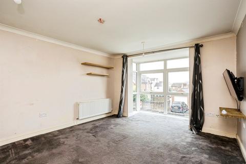 2 bedroom apartment for sale, Bedford Road, Horsham