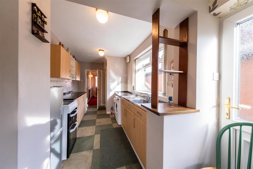 5 Hough Lane-003.jpg