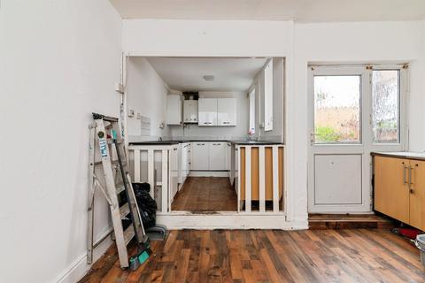 2 bedroom terraced house for sale, Suez Street, Nottingham