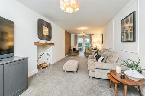 5 bedroom detached house for sale, Clough Lane, Brighouse