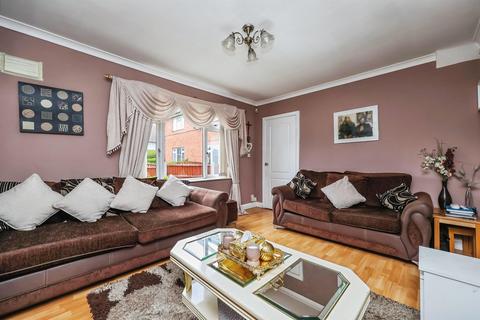 undefined, Reydon Drive, Nottingham