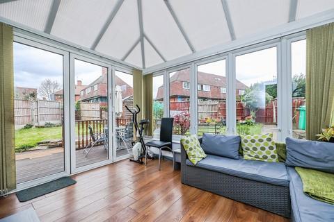 undefined, Reydon Drive, Nottingham