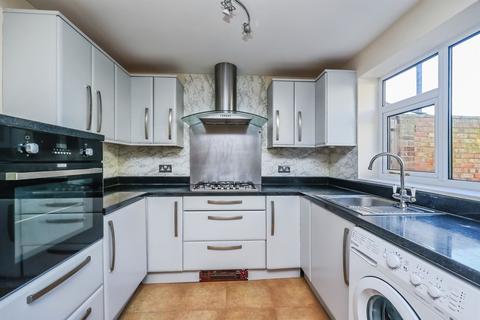 3 bedroom detached house for sale, Christchurch Road, Hucknall, Nottingham