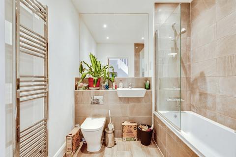 3 bedroom end of terrace house for sale, Sher Afzal Close, OXFORD