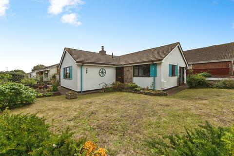3 bedroom detached bungalow for sale, Manitoba Gardens, Cullompton