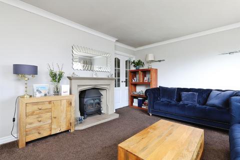 4 bedroom detached house for sale, Summerfield Grove, Shipley BD17