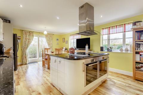 5 bedroom detached house for sale, Cavell Close, Bawdsey, Woodbridge