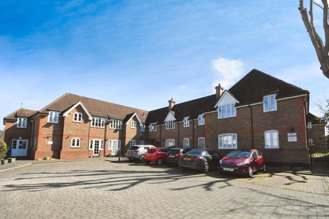 2 bedroom retirement property for sale, Main Road, Romford