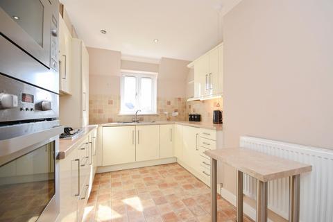2 bedroom retirement property for sale, Main Road, Romford