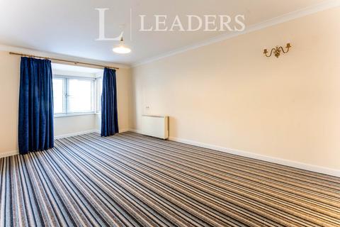1 bedroom flat to rent, Seaward Court, West Street, PO21