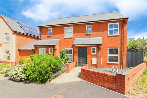 3 bedroom semi-detached house for sale, Mendham Lane, Harleston