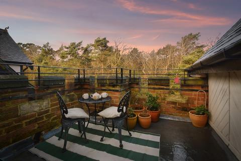 undefined, Harlow Moor Drive, HARROGATE