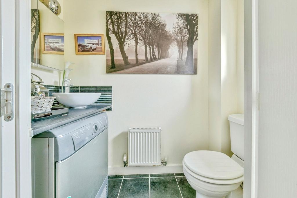 Utility/Cloakroom