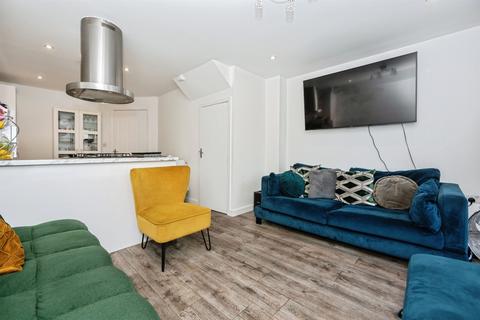 undefined, Brookfield Drive, Stanford-Le-Hope
