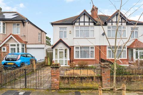 undefined, Arundel Avenue, Morden SM4